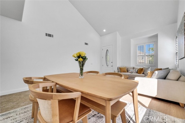 7059 E Monaco, Orange CA: https://media.crmls.org/medias/3bab7fff-4fbc-4ba1-82d7-45c2b4617213.jpg