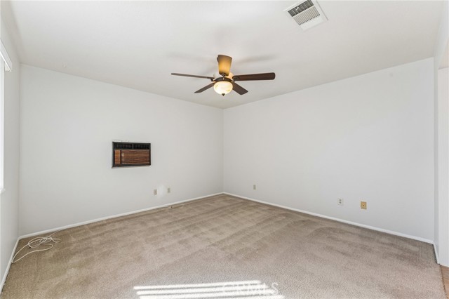120 Willow Lake, Palm Desert, CA 92260