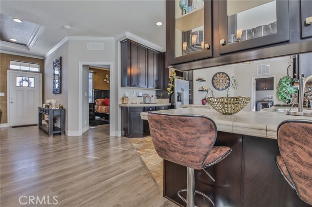 Detail Gallery Image 8 of 39 For 3595 Santa Fe Avenue, #302, Long Beach,  CA 90810 - 3 Beds | 2 Baths