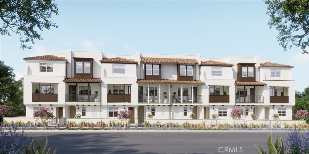 312 E Whittier Boulevard