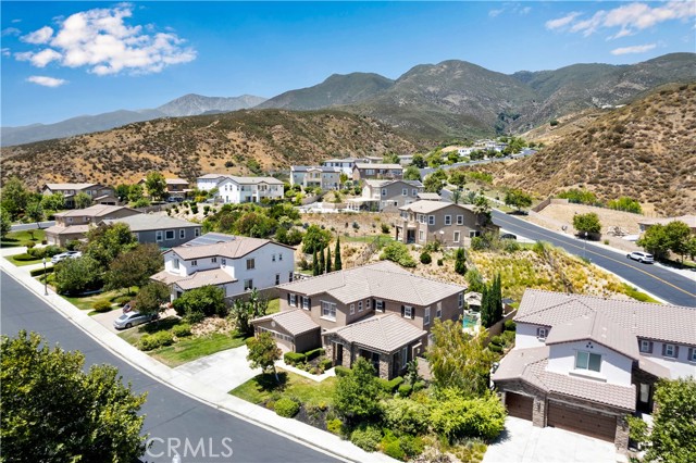 14668 Stageline Lane, Fontana CA: https://media.crmls.org/medias/3bad455d-b2d6-4d59-9aea-2803316eb8bd.jpg