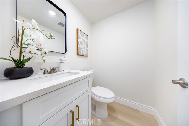755 Lewis Street, Pomona CA: https://media.crmls.org/medias/3bad488e-49ba-43ec-b2f5-469d83d58162.jpg