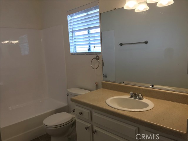 Detail Gallery Image 19 of 20 For 12617 Eucalyptus Ave, Hawthorne,  CA 90250 - – Beds | – Baths