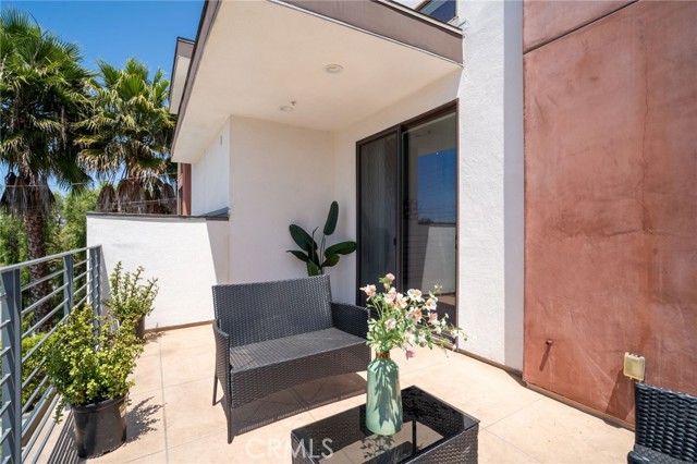 2623 Carnegie Lane, Redondo Beach CA: https://media.crmls.org/medias/3badcfca-631c-45c7-b16f-9a3ccef9c6ad.jpg