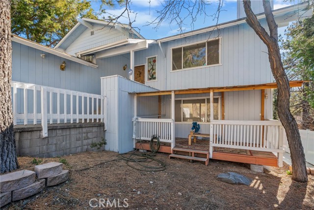 Detail Gallery Image 4 of 27 For 1025 Rivera, Wrightwood,  CA 92397 - 3 Beds | 2 Baths