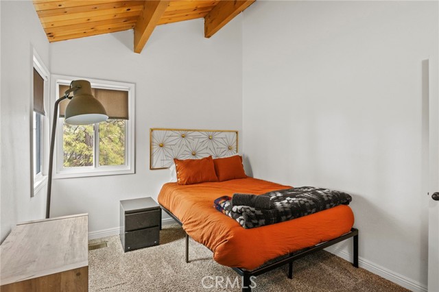 Detail Gallery Image 22 of 39 For 1803 Nob Hill Dr, Running Springs,  CA 92382 - 3 Beds | 2 Baths