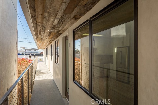 821 Manhattan Avenue, Hermosa Beach, California 90254, ,Residential Income,Sold,Manhattan,SB17211293