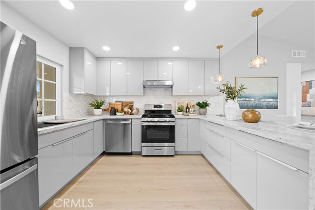 Detail Gallery Image 11 of 35 For 21661 Audubon Way, Lake Forest,  CA 92630 - 3 Beds | 2 Baths