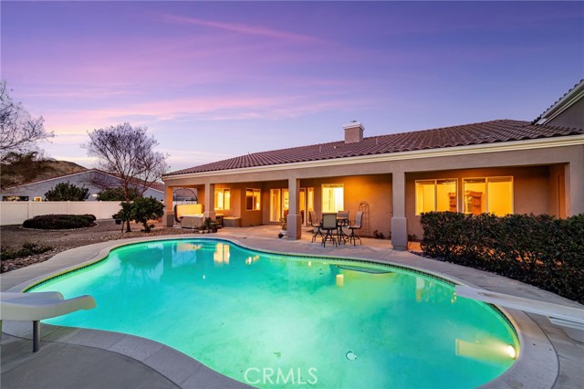 Detail Gallery Image 6 of 65 For 4683 Viaggio Cir, Jurupa Valley,  CA 92509 - 4 Beds | 2/1 Baths