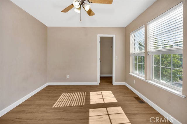 Detail Gallery Image 31 of 40 For 3886 Early Light Ave, Merced,  CA 95348 - 4 Beds | 2/1 Baths