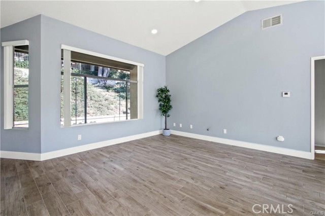 Detail Gallery Image 5 of 23 For 19431 Rue De Valore 49a,  Lake Forest,  CA 92610 - 2 Beds | 2 Baths