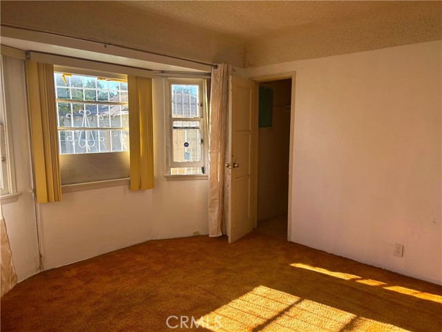 Detail Gallery Image 13 of 15 For 1418 W 93rd, Los Angeles,  CA 90047 - 3 Beds | 2 Baths