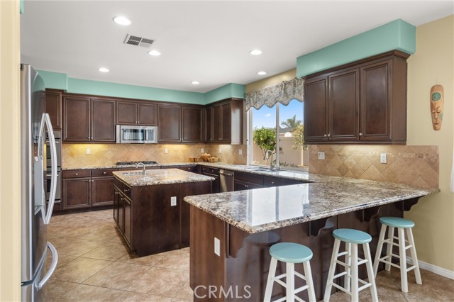 Detail Gallery Image 26 of 72 For 1448 Palermo Dr, Perris,  CA 92571 - 5 Beds | 4/1 Baths