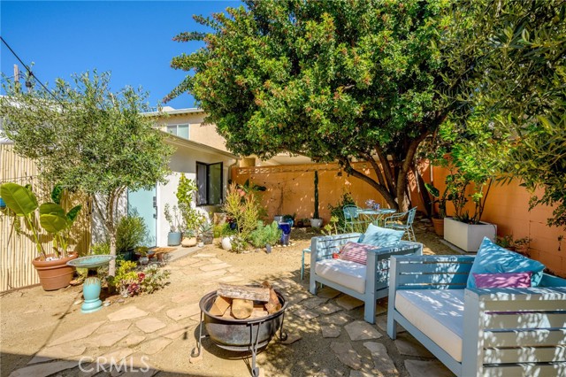 Detail Gallery Image 22 of 35 For 1477 E California Ave, Glendale,  CA 91206 - 2 Beds | 1 Baths