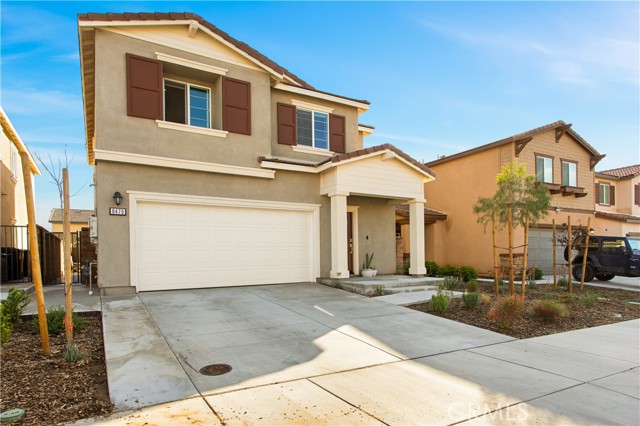 Detail Gallery Image 3 of 41 For 8476 Perada, Jurupa Valley,  CA 92509 - 4 Beds | 2/1 Baths