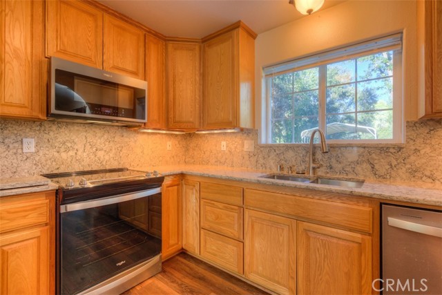 Detail Gallery Image 12 of 48 For 80 Deerwood Dr, Oroville,  CA 95966 - 3 Beds | 2 Baths