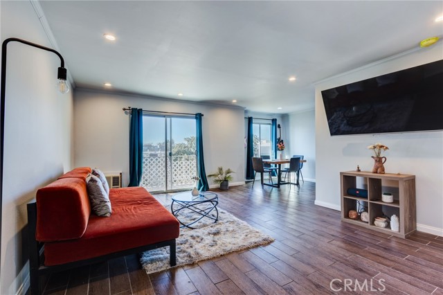3734 S Canfield Ave Unit: 330