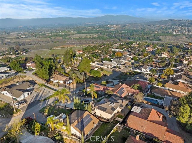 Detail Gallery Image 11 of 56 For 14119 El Mesa, Riverside,  CA 92503 - 3 Beds | 2/1 Baths