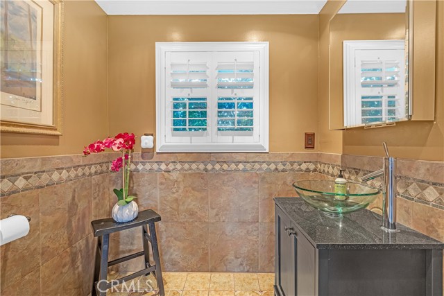Detail Gallery Image 23 of 51 For 2244 Forbes Ave, Claremont,  CA 91711 - 4 Beds | 2/1 Baths