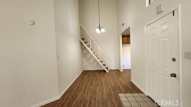 Detail Gallery Image 6 of 21 For 1828 Ocean View Dr, Bakersfield,  CA 93307 - 3 Beds | 2 Baths