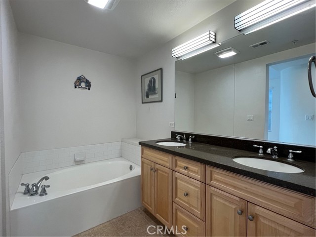 78 E Bay State Street, Alhambra CA: https://media.crmls.org/medias/3bb4e22d-ed68-44a6-94f9-5a250deb20d8.jpg