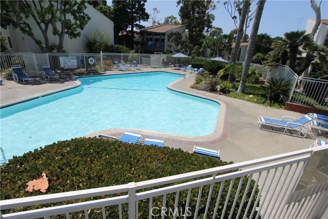 601 Prospect Avenue, Redondo Beach, California 90277, 2 Bedrooms Bedrooms, ,2 BathroomsBathrooms,Residential,Sold,Prospect,SB21177867