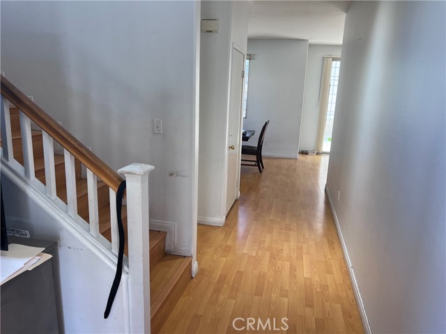 2005 E 120th Street, Los Angeles CA: https://media.crmls.org/medias/3bb658a5-f7b1-4ad7-ae12-41819f3a722e.jpg