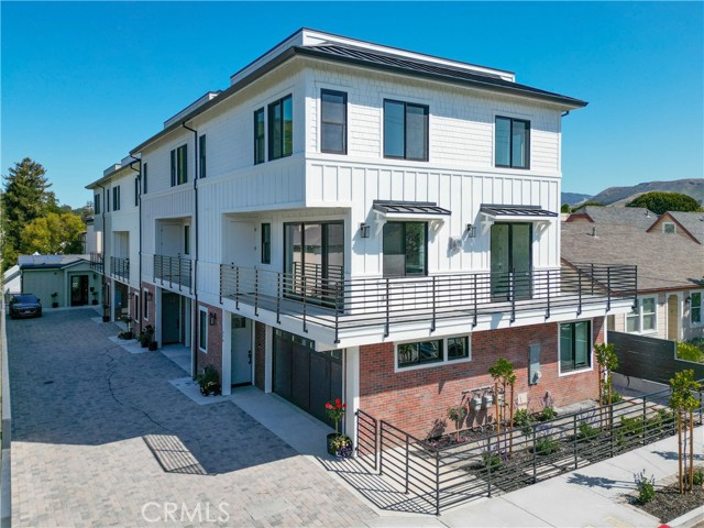 Detail Gallery Image 1 of 45 For 572 Pacific, San Luis Obispo,  CA 93401 - 3 Beds | 3/1 Baths