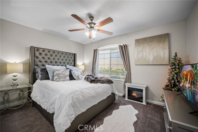 Detail Gallery Image 12 of 17 For 7590 Arrowhead Lake Rd, Hesperia,  CA 92345 - 4 Beds | 2 Baths