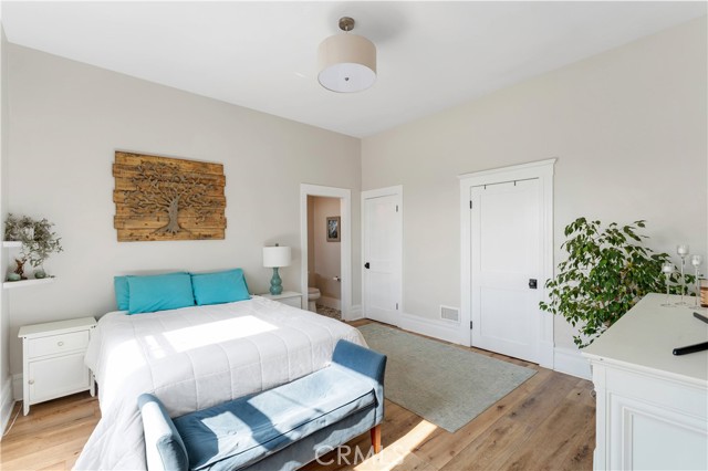 Detail Gallery Image 9 of 15 For 732 Poli St, Ventura,  CA 93001 - 5 Beds | 4 Baths