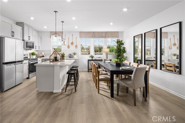 16368 Meadowhouse Avenue, Chino CA: https://media.crmls.org/medias/3bb98cd9-2f54-413b-9a0a-a5248cb5a47e.jpg