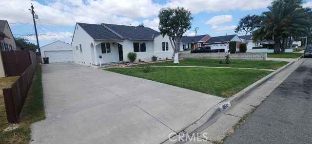 Detail Gallery Image 4 of 13 For 11531 Kathy Ln, Garden Grove,  CA 92840 - 3 Beds | 1/1 Baths