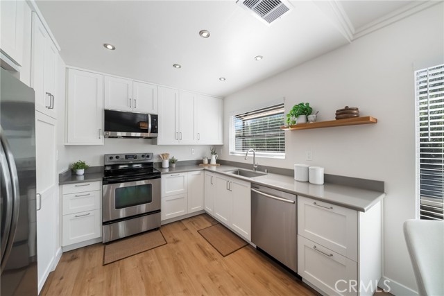 Detail Gallery Image 14 of 35 For 12552 Fieldstone #101,  Garden Grove,  CA 92845 - 2 Beds | 2 Baths