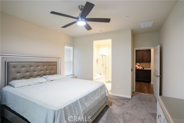 2531 Craftsman Street, Turlock CA: https://media.crmls.org/medias/3bbaaef6-d736-419f-8feb-21be0bc2c039.jpg