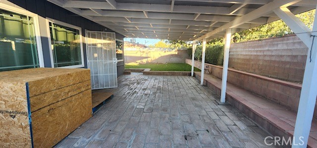 520 E Norberry, Lancaster CA: https://media.crmls.org/medias/3bbad2ba-08b6-4fb4-9723-486ee886b830.jpg