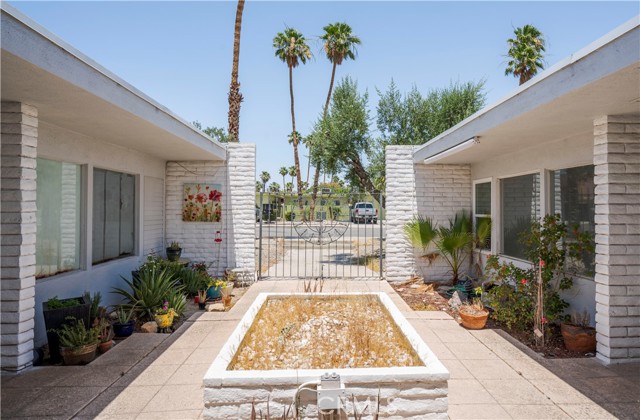 Detail Gallery Image 1 of 1 For 4093 E Calle De Carlos, Palm Springs,  CA 92264 - – Beds | – Baths