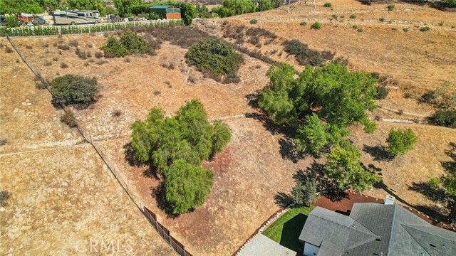 11060 Vanda Way, Shadow Hills CA: https://media.crmls.org/medias/3bbaea8b-6fd3-48c5-99a4-509077e8578b.jpg