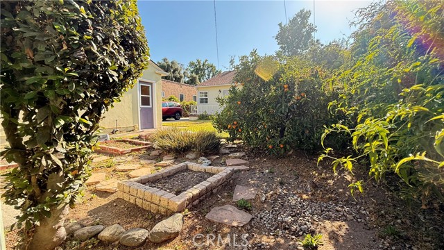 Detail Gallery Image 22 of 28 For 420 N Campbell Ave, Alhambra,  CA 91801 - 3 Beds | 1/1 Baths