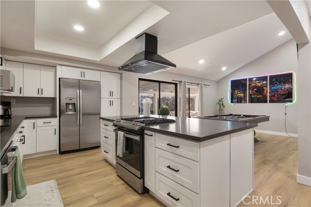 Detail Gallery Image 12 of 33 For 1128 Dawn Ridge Way, Covina,  CA 91724 - 3 Beds | 2 Baths