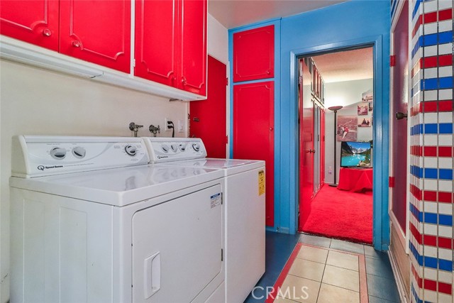 17313 Citronia Street, Northridge CA: https://media.crmls.org/medias/3bbc30b0-2125-4be5-a4d5-09e94c9ec4c3.jpg