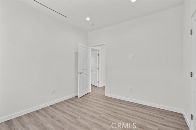22835 Styles Street, Woodland Hills CA: https://media.crmls.org/medias/3bbc5069-462a-4a2c-8877-6a2946b4f5eb.jpg