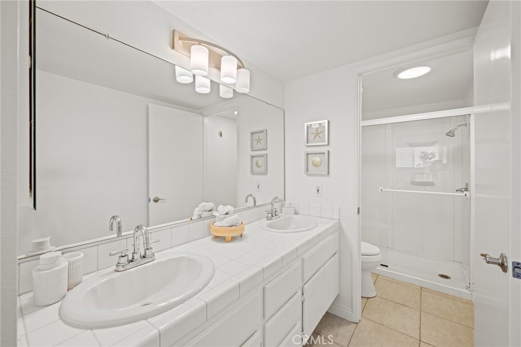 MLS #OC25262654 image #25