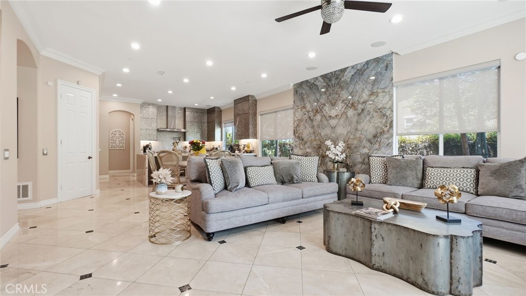 MLS #OC26116446 image #10