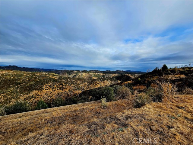 Detail Gallery Image 3 of 8 For 5168 Royal Canyon Ln, Paradise,  CA 95969 - – Beds | – Baths