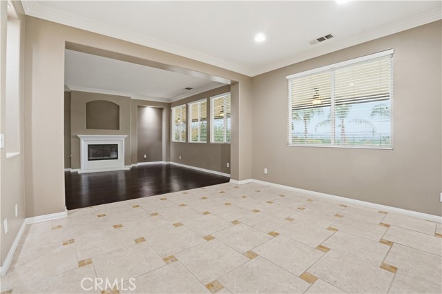 MLS #IV25266050 image #15