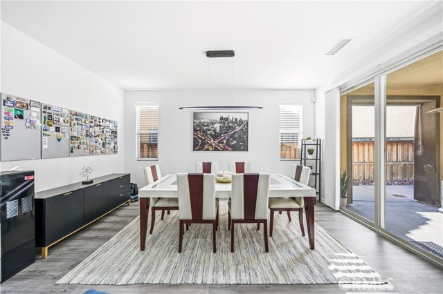 Detail Gallery Image 19 of 54 For 29193 Black Oak, Lake Elsinore,  CA 92530 - 3 Beds | 2 Baths