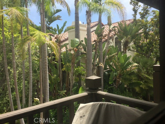 8694 Villa La Jolla Drive, La Jolla CA: https://media.crmls.org/medias/3bbe37e5-9e1b-45af-be92-84e1966b6232.jpg