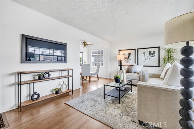 Detail Gallery Image 7 of 60 For 8873 Coolhurst Dr, Pico Rivera,  CA 90660 - 3 Beds | 2 Baths