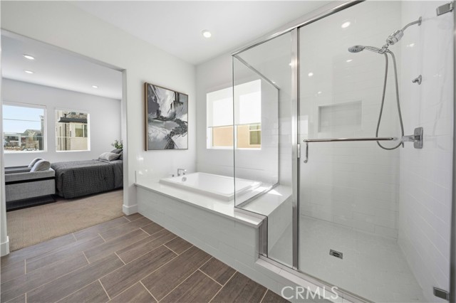 Detail Gallery Image 29 of 69 For 27516 Golden Currant Pl, Valencia,  CA 91381 - 4 Beds | 4/1 Baths