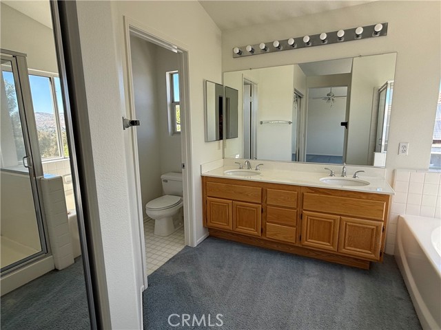 Detail Gallery Image 15 of 22 For 26506 Isabella, Canyon Country,  CA 91351 - 3 Beds | 3 Baths